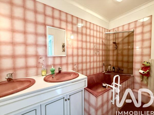 Maison à vendre 5 pièces 106 m² Élancourt