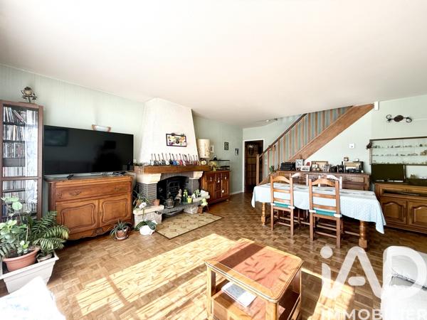 Maison à vendre 5 pièces 106 m² Élancourt