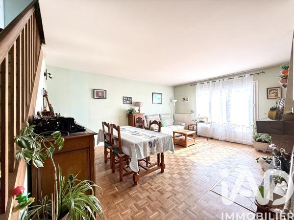 Maison à vendre 5 pièces 106 m² Élancourt