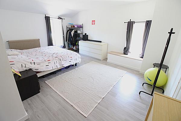 Saint Loup en Champagne : maison 3 chambres- dépendances