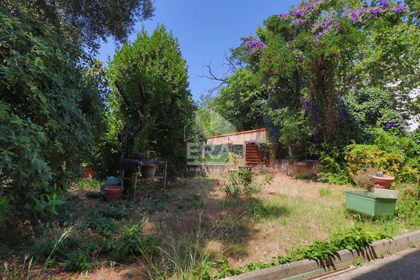 Maison plain-pied - Type 3 - Fort potentiel - Pont de Vivaux - Jardin - Piscinable - Parking
