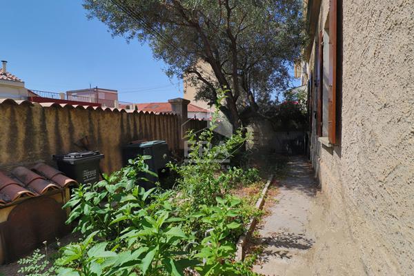 Maison plain-pied - Type 3 - Fort potentiel - Pont de Vivaux - Jardin - Piscinable - Parking
