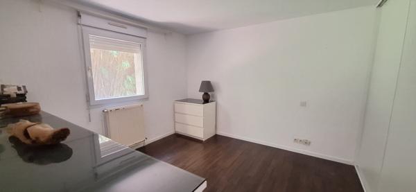 Maison contemporaine à vendre à Saint Denis les Bourg - quartier recherché rare sur le marché