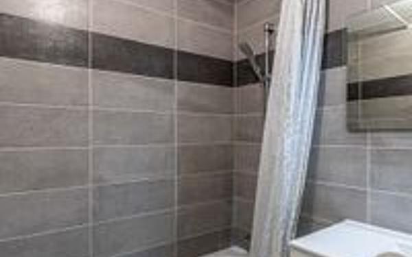 Appartement à vendre    4 pièces • 84 m2 Colomars