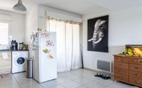 Appartement à vendre    4 pièces • 84 m2 Colomars