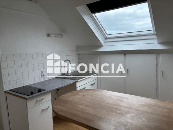 Location Studio 19.49 m² - 16 RUE DU CHAMP MORAND Houdan 78550