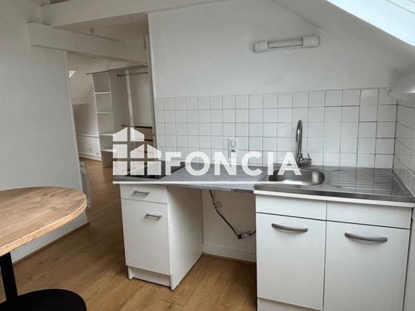 Location Studio 19.49 m² - 16 RUE DU CHAMP MORAND Houdan 78550