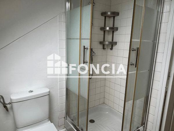 Location Studio 19.49 m² - 16 RUE DU CHAMP MORAND Houdan 78550