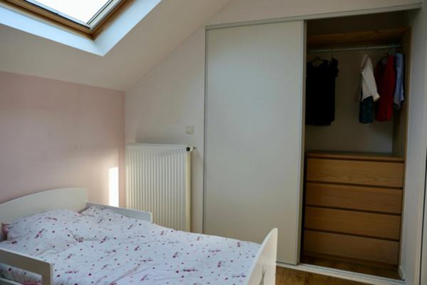 A vendre à REIMS (51) centre ville, une maison +garage+terrasse+cave voutée