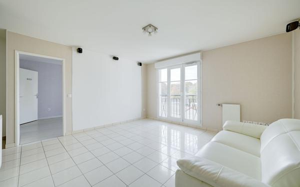 Appartement à vendre    2 pièces • 44,16 m2 Crosne