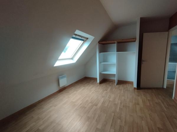 Maison à PLUNERET, 56400 - 5 pièces 90m²