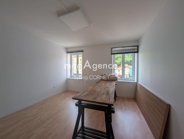 Maison à TENAY, 01230 - 6 pièces 153m²
