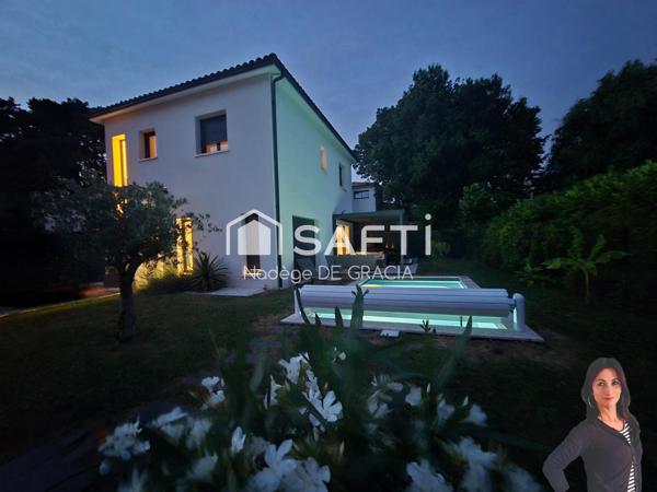 Villa contemporaine avec piscine et garage au calme