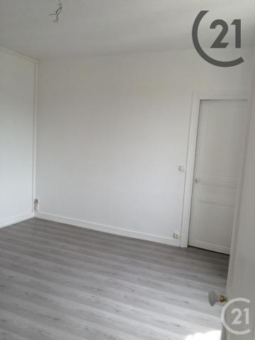 Immeuble à vendre  408 m2 LONGUEVILLE - 77