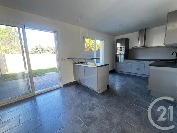 Maison à vendre  5 pièces - 76 m 2   AUNEAU BLEURY ST SYMPHORIEN  - 28