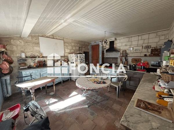 À vendre Maison 8 pièces 300 m² - Avignon 84000