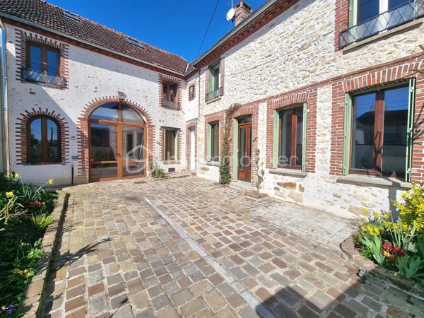 Maison en pierre de 164 m²