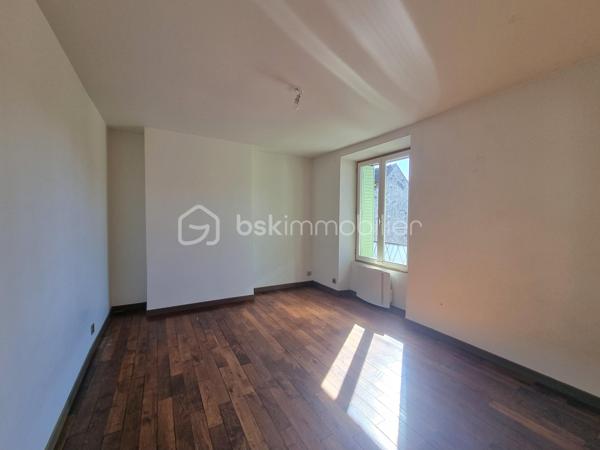 Maison en pierre de 164 m²