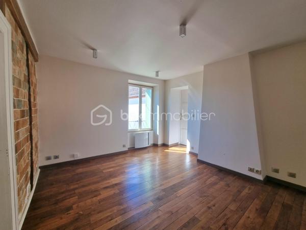 Maison en pierre de 164 m²