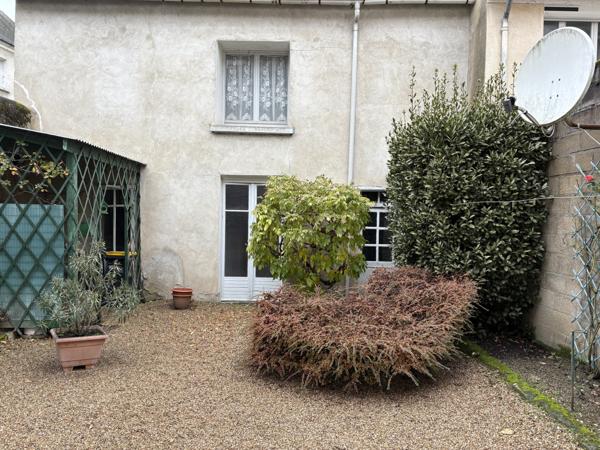 AU CŒUR DE LA VILLE MAISON BOURGEOISE F7 CHÂTELLERAULT Réf 2649