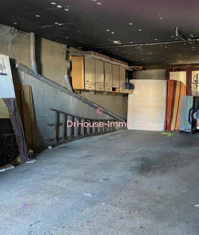 Maison à vendre 6 pièces de 197 m²