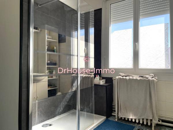 Maison à vendre 6 pièces de 197 m²