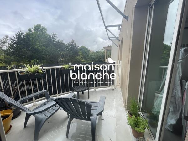 CHU PELLEGRIN - Appartement type 2 avec terrasse et parking