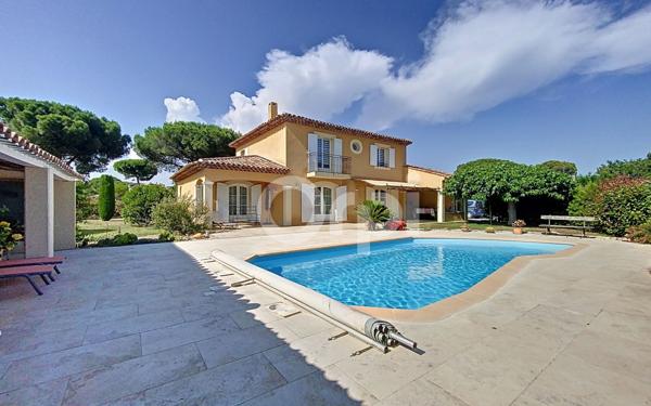 Maison à vendre    5 pièces •  Roquebrune-sur-Argens