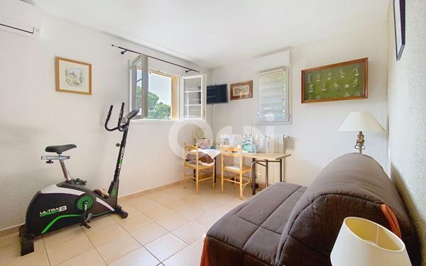 Maison à vendre    5 pièces •  Roquebrune-sur-Argens