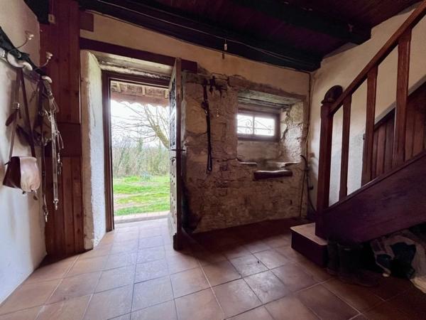 Maison à vendre |  Montrol-Sénard |  3 pièces | 78 m²