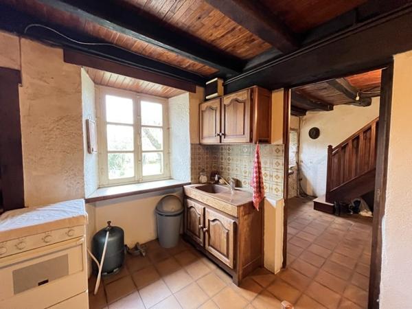 Maison à vendre |  Montrol-Sénard |  3 pièces | 78 m²