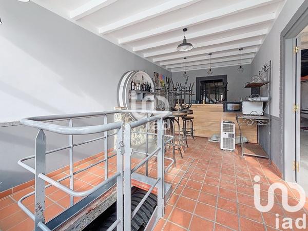 Maison 10 pièces de 576 m² à Saint-Paul-de-Fenouillet (66220)