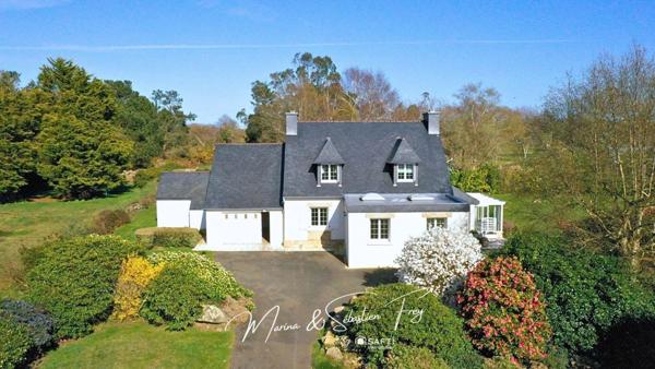 Élégante Propriété au Cœur d’un Domaine Arboré