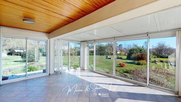 Élégante Propriété au Cœur d’un Domaine Arboré