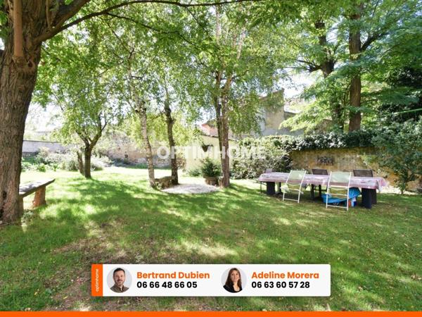 EXCLUSIVITE / Charmante maison de ville avec jardin et garage / 63160 Billom