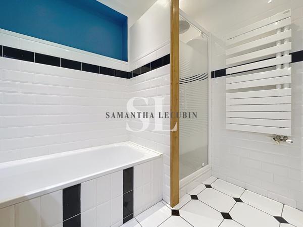 Maison
         7 pièces
        - 145 m² Bien prestige 698 000 € *