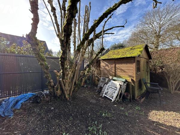Maison mitoyenne d'un côté