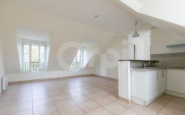 Appartement à vendre    2 pièces • 35,81 m2 Champs-sur-Marne