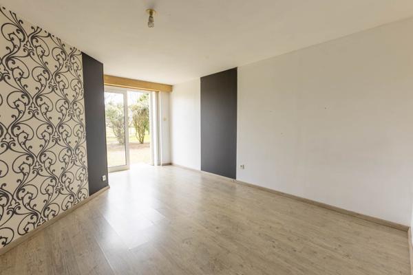 Plain-pied 230m² hab,5 chambres, garage et jardin - REF. VM425