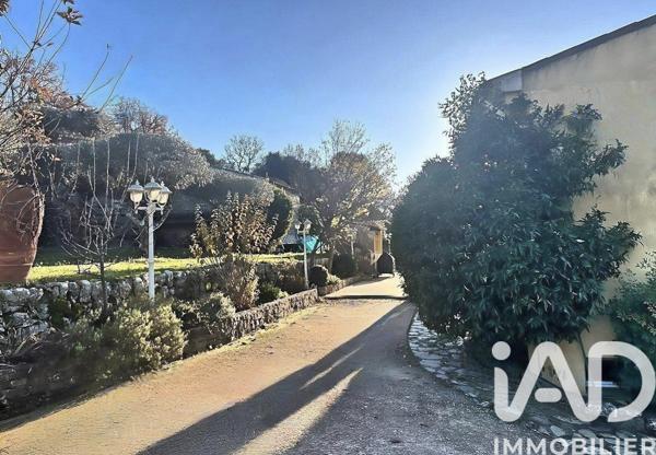 Maison à vendre 6 pièces 147,35 m² Grasse