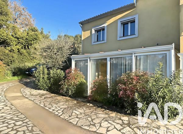 Maison à vendre 6 pièces 147,35 m² Grasse