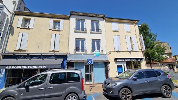 Ensemble d un local et d un appartement en Hyper Centre, proche Place Gambetta !