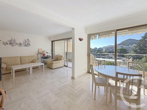 Appartement F5 à vendre  5 pièces - 101,10 m 2   MANDELIEU LA NAPOULE  - 06