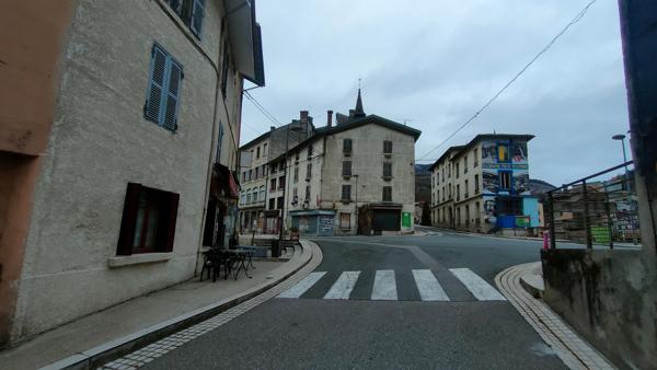 Fonds de commerce Tenay