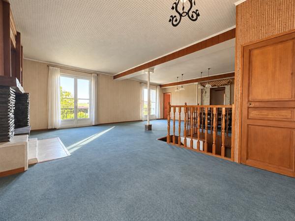 MARCOUSSIS - MAISON FAMILIALE INDIVIDUELLE - 155 M2 AU SOL - JARDIN AGRÉABLE - POTENTIEL DE 5 CHAMBRES