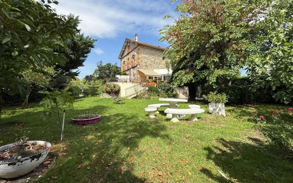 Maison à vendre    8 pièces • 172 m2 Le Plessis-Trévise