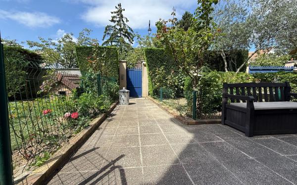 Maison à vendre    8 pièces • 172 m2 Le Plessis-Trévise