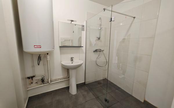 Appartement à louer    5 pièces •  Maule