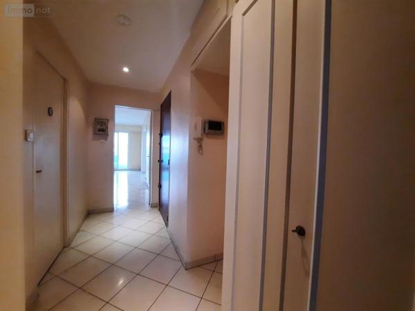 Appartement à vendre à Saint-Gilles-Croix-de-Vie en Vendée (85800), ref : 85091-5181