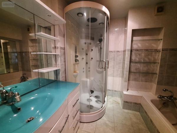 Appartement à vendre à Saint-Gilles-Croix-de-Vie en Vendée (85800), ref : 85091-5181